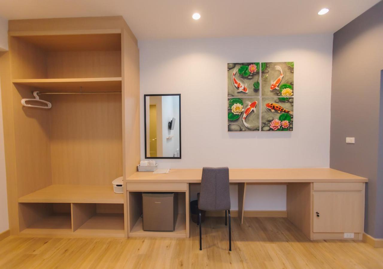Bloom Guesthouse Chiang Mai Bagian luar foto